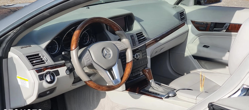 Mercedes-Benz Klasa E cena 93300 przebieg: 110000, rok produkcji 2013 z Warszawa małe 742